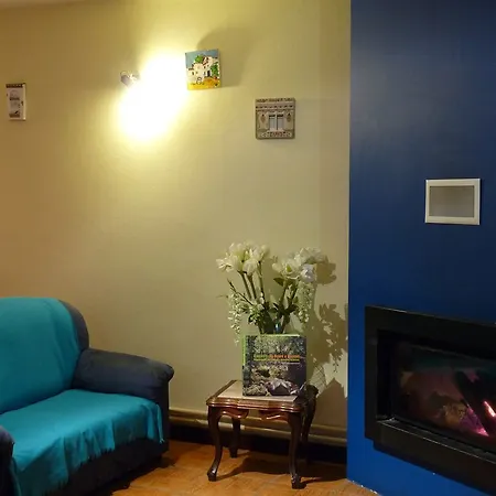 Adelaide Hotel 2*