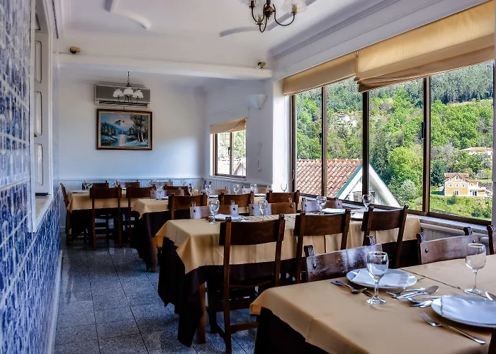 Ξενοδοχείο Adelaide 2*